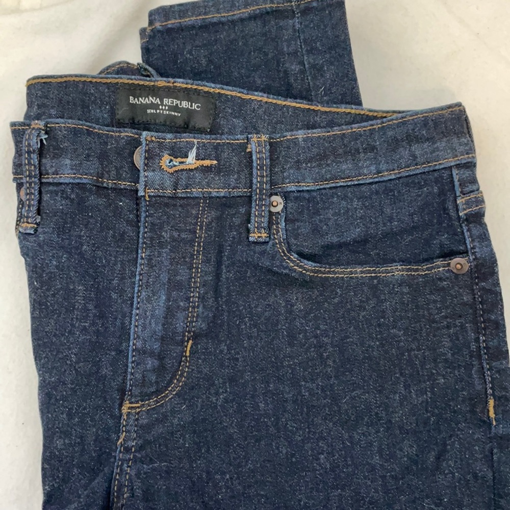 Women’s BANANA REPUBLIC dark denim sculpt skinny fit jeans